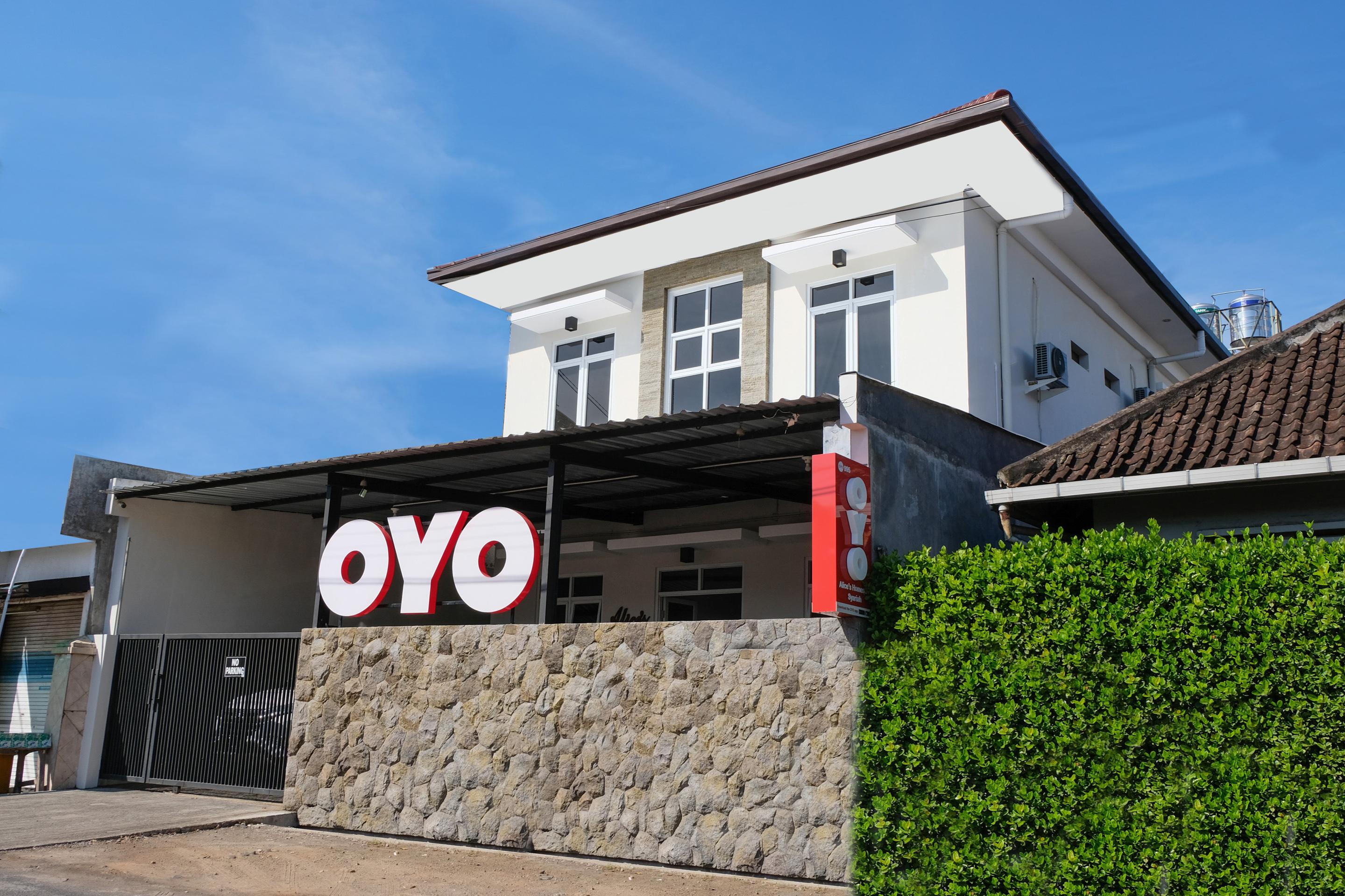 Super Oyo 995 Alice'S Homestay Syariah Jembel Eksteriør billede